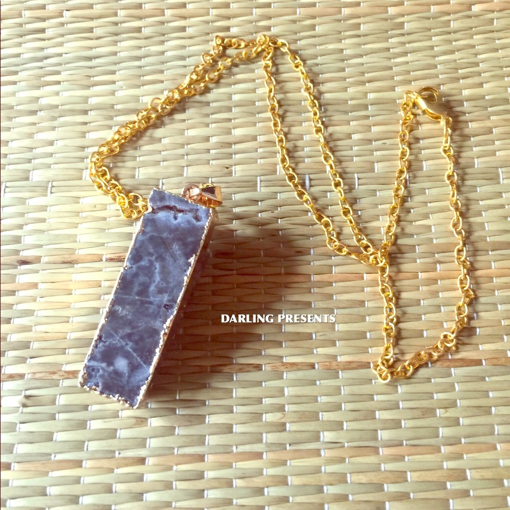 ⬇️ $24 24K GOLD DIPPED QUARTZ DRUZY NECKLACE - Picture 5 of 7